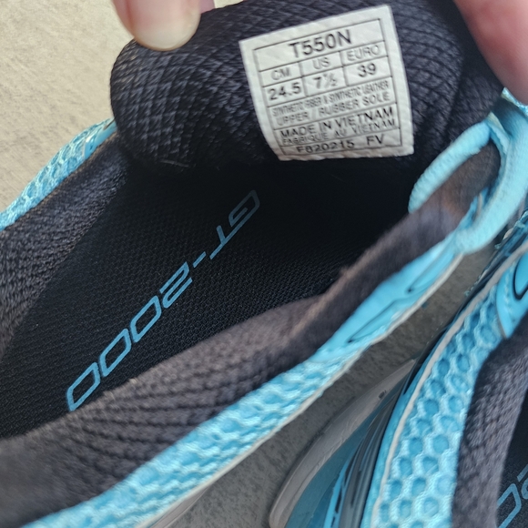 Asics GT 2000 shoes - Picture 4 of 7